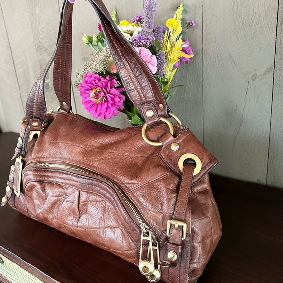 B.Makowsky Vintage Genuine Leather Shoulder Bag - Picture 8 of 15